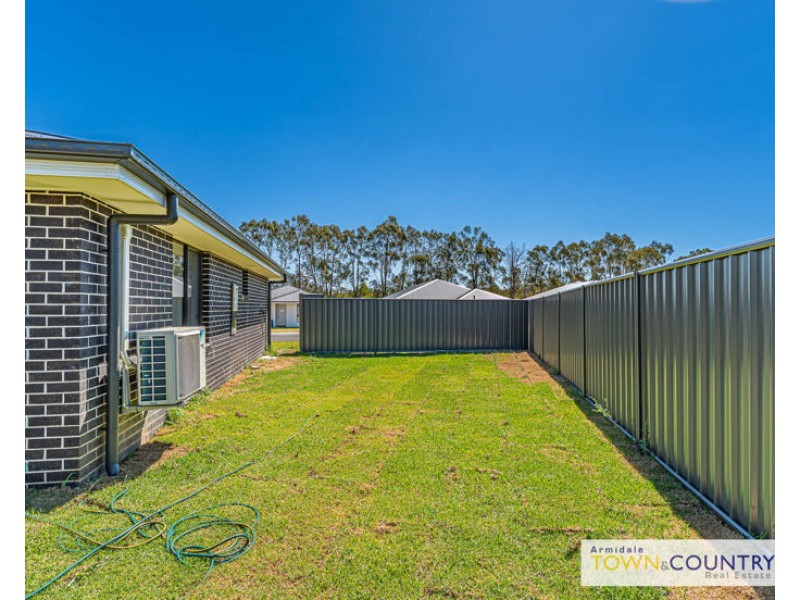 1/17 Sunrise Crescent, Armidale NSW 2350