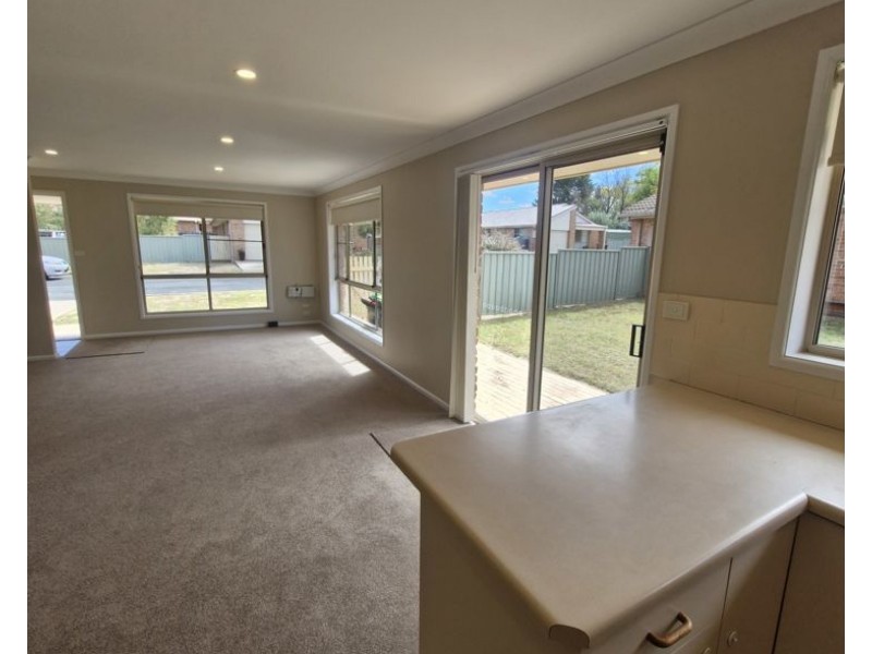 3/85 Queen Elizabeth Drive, Armidale NSW 2350