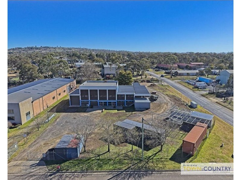 Acacia Storage / 46 Seaton Street, Armidale NSW 2350