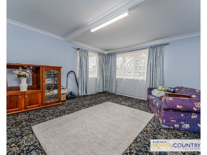 207 Kennedy Street, Armidale NSW 2350