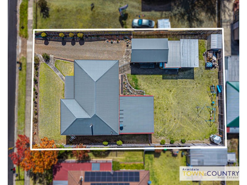 207 Kennedy Street, Armidale NSW 2350