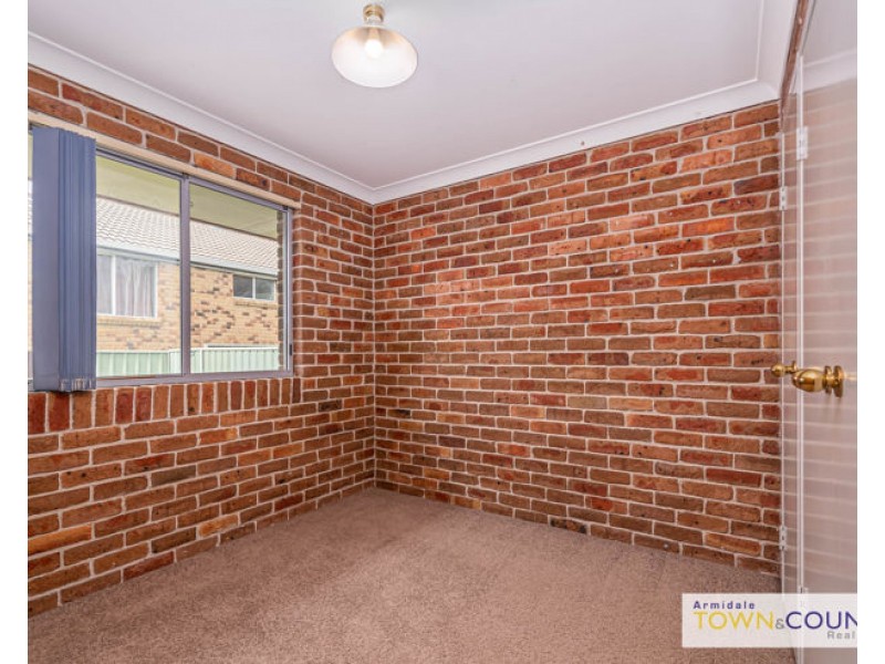1/13 Glendower Close, Armidale NSW 2350