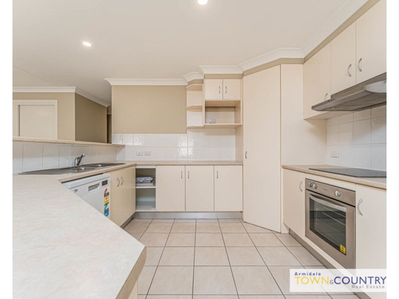 25 Rusden Court, Armidale NSW 2350