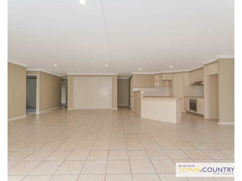 25 Rusden Court, Armidale NSW 2350