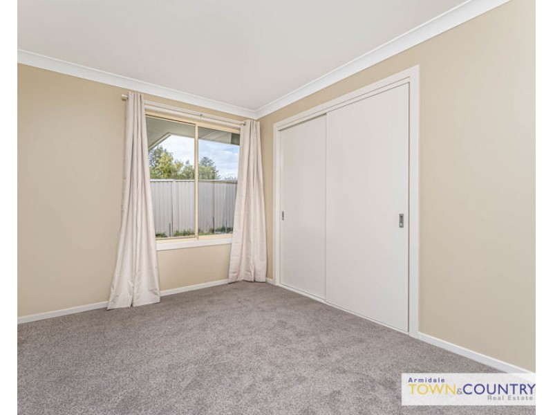 25 Rusden Court, Armidale NSW 2350