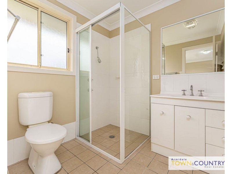 25 Rusden Court, Armidale NSW 2350