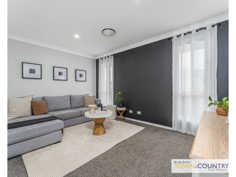 16 Ailsa Crescent, Armidale NSW 2350