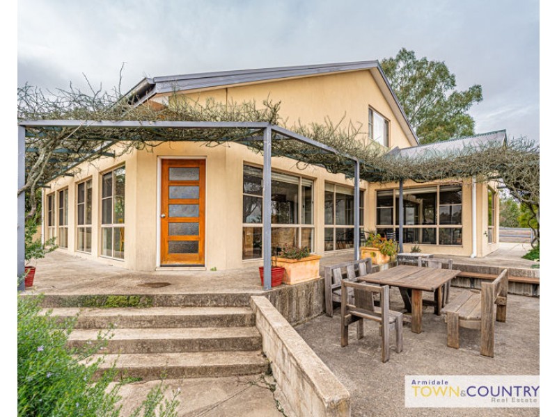 4 Amber close, Armidale NSW 2350