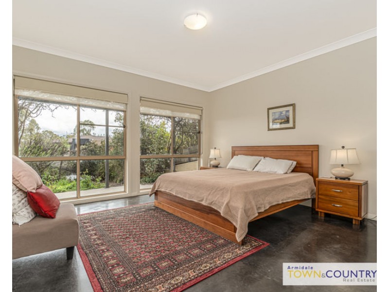 4 Amber close, Armidale NSW 2350