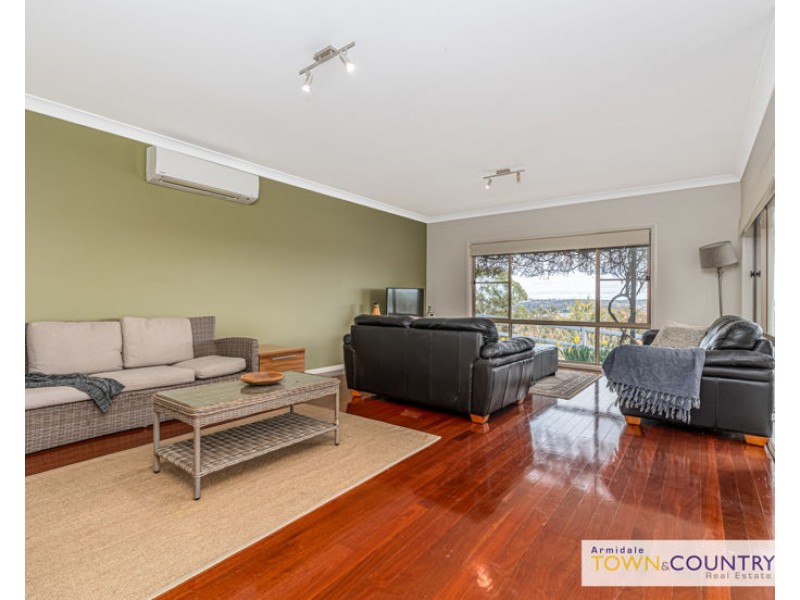 4 Amber close, Armidale NSW 2350