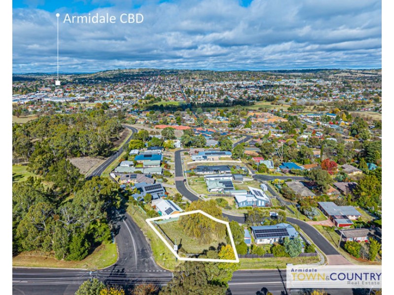 3 Birch Close, Armidale NSW 2350