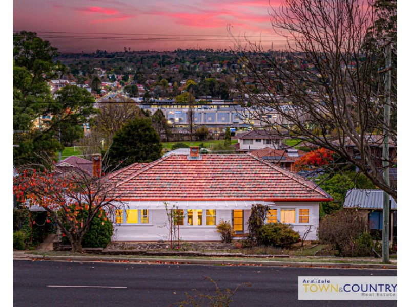 160 Donnelly Street, Armidale NSW 2350