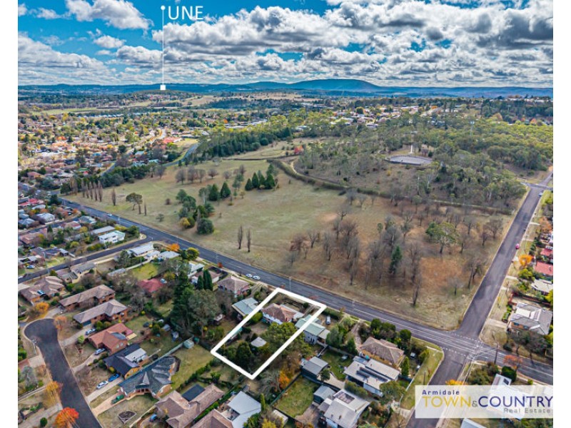 160 Donnelly Street, Armidale NSW 2350