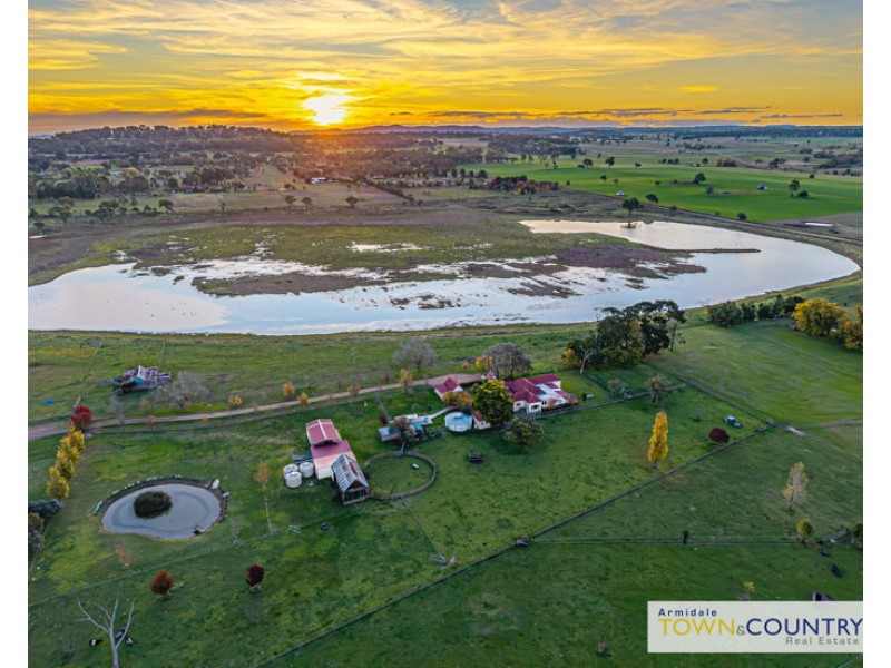 62 Mundays Lane, Armidale NSW 2350
