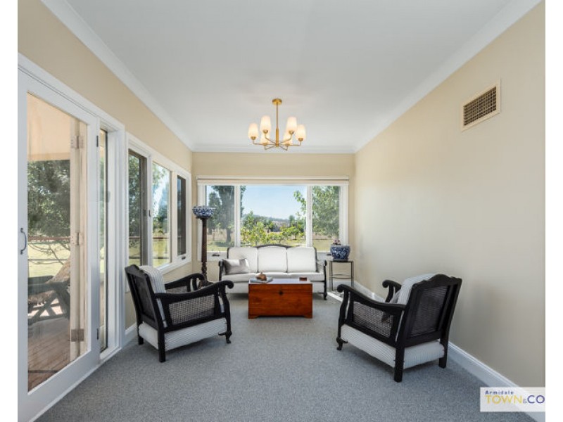 62 Mundays Lane, Armidale NSW 2350