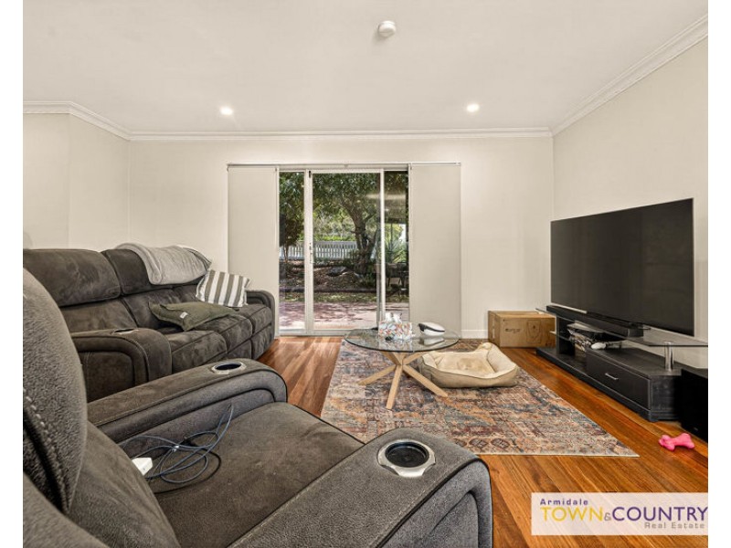 9 Laurence Avenue, Armidale NSW 2350