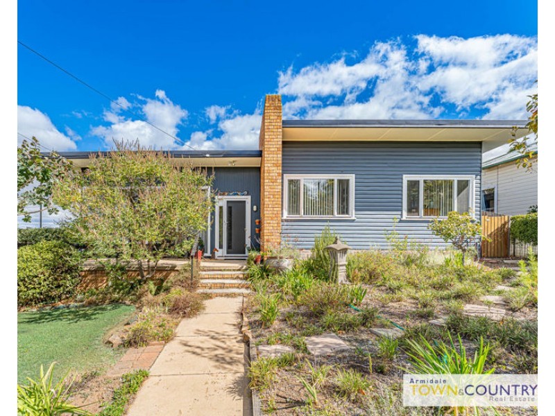 88 Newton Street, Armidale NSW 2350
