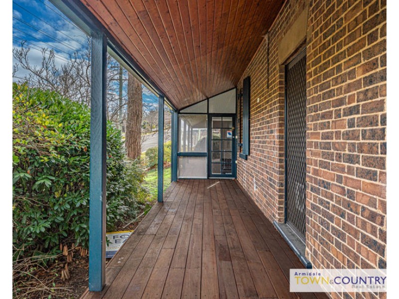 187 Kirkwood Street, Armidale NSW 2350
