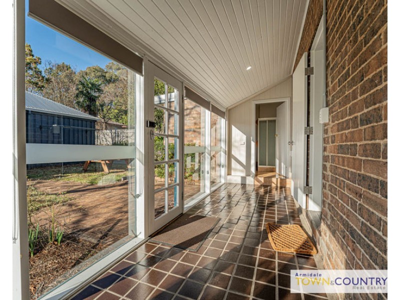187 Kirkwood Street, Armidale NSW 2350