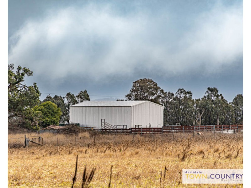 48 Hitchcock Lane, Armidale NSW 2350