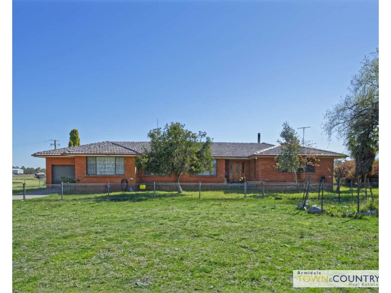 48 Hitchcock Lane, Armidale NSW 2350