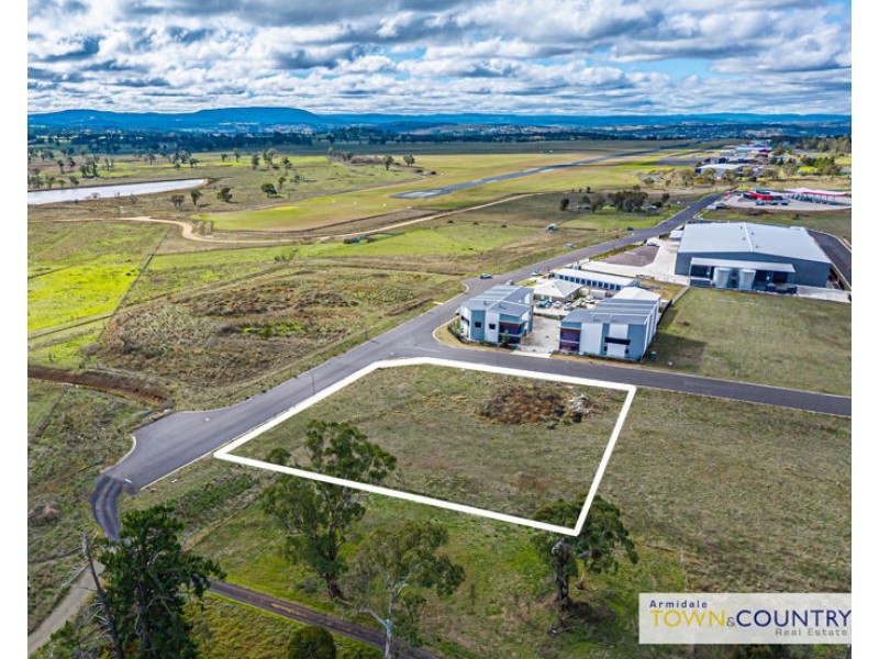 27 Cameron Drive, Armidale NSW 2350