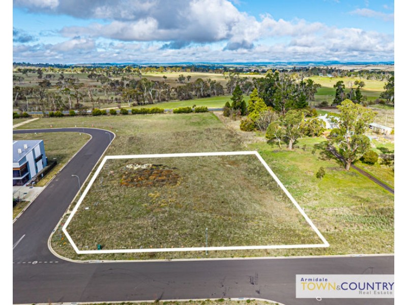 27 Cameron Drive, Armidale NSW 2350