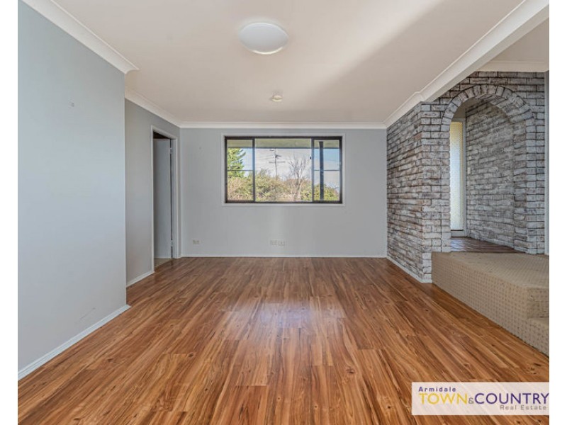 144 Mundays Lane, Armidale NSW 2350