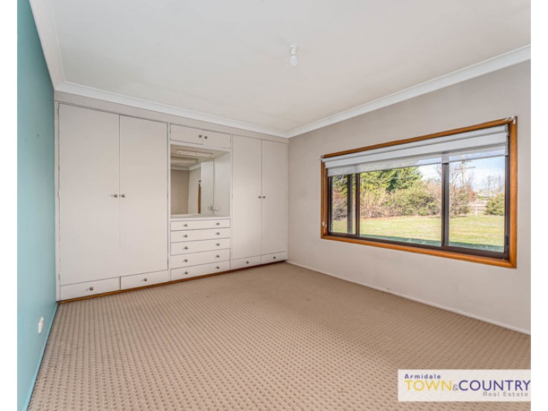 144 Mundays Lane, Armidale NSW 2350