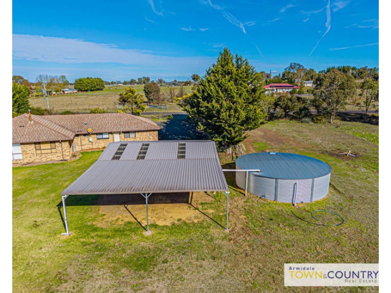 144 Mundays Lane, Armidale NSW 2350