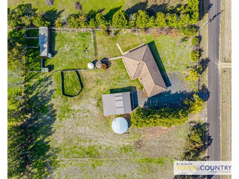 144 Mundays Lane, Armidale NSW 2350