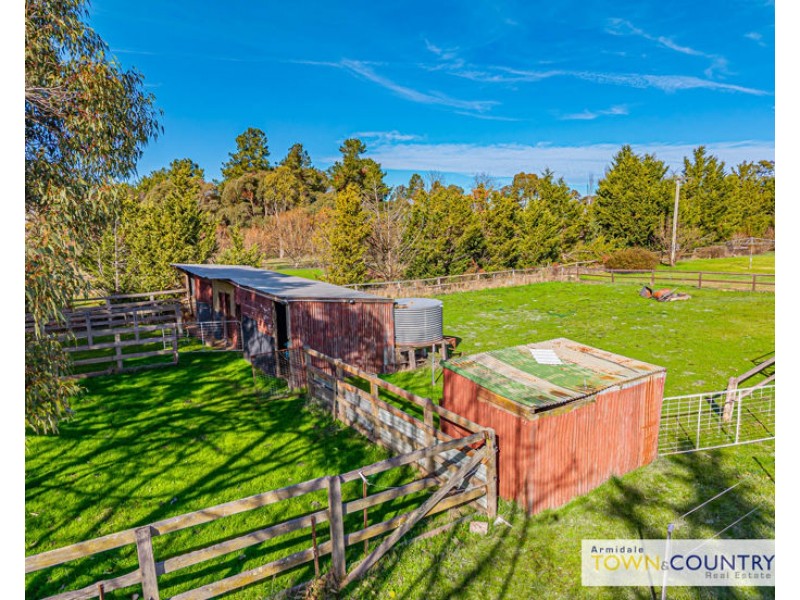 144 Mundays Lane, Armidale NSW 2350