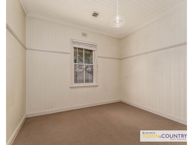 50 Kirkwood Street, Armidale NSW 2350