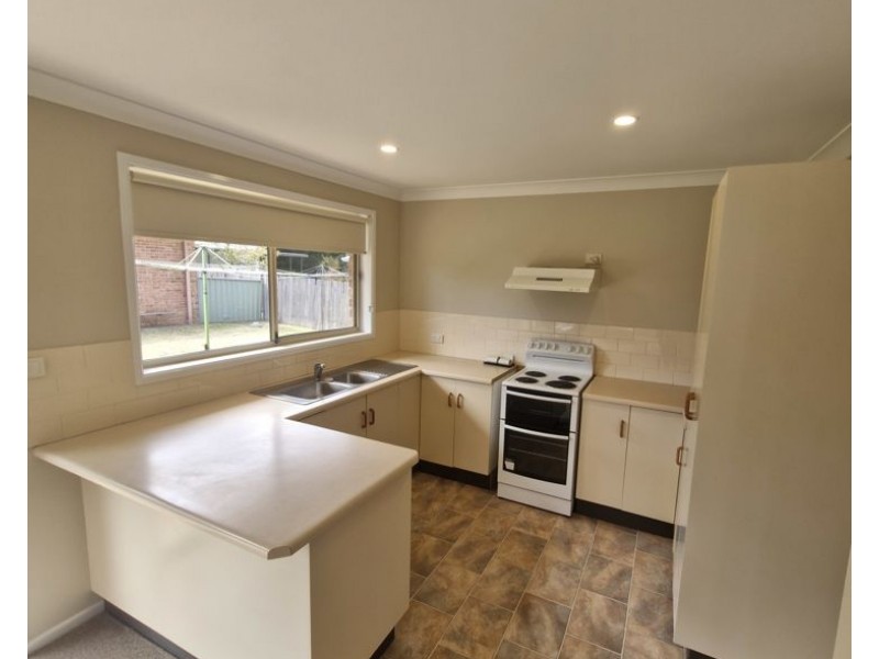 4/85 Queen Elizabeth Drive, Armidale NSW 2350
