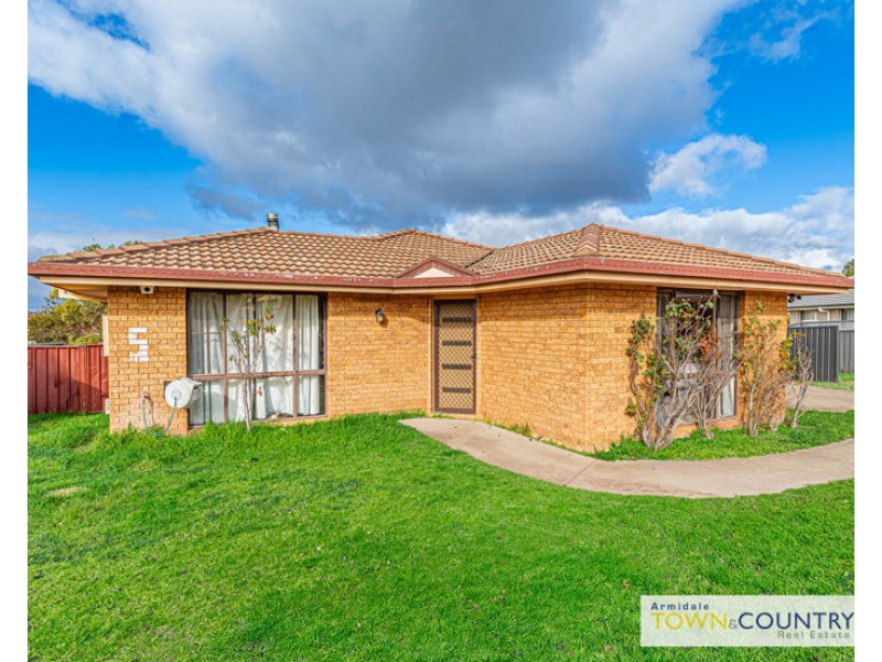 5 Pointsfield Place, Armidale NSW 2350