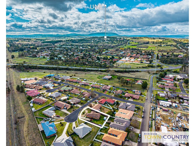 5 Pointsfield Place, Armidale NSW 2350