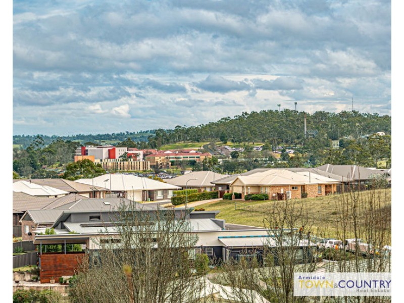 4 Amber Close, Armidale NSW 2350