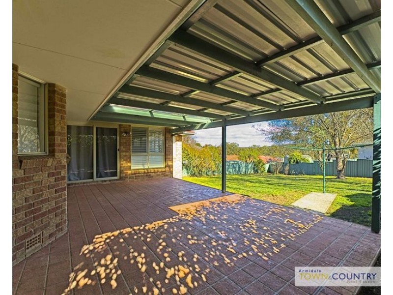 40 Norris Drive, Armidale NSW 2350