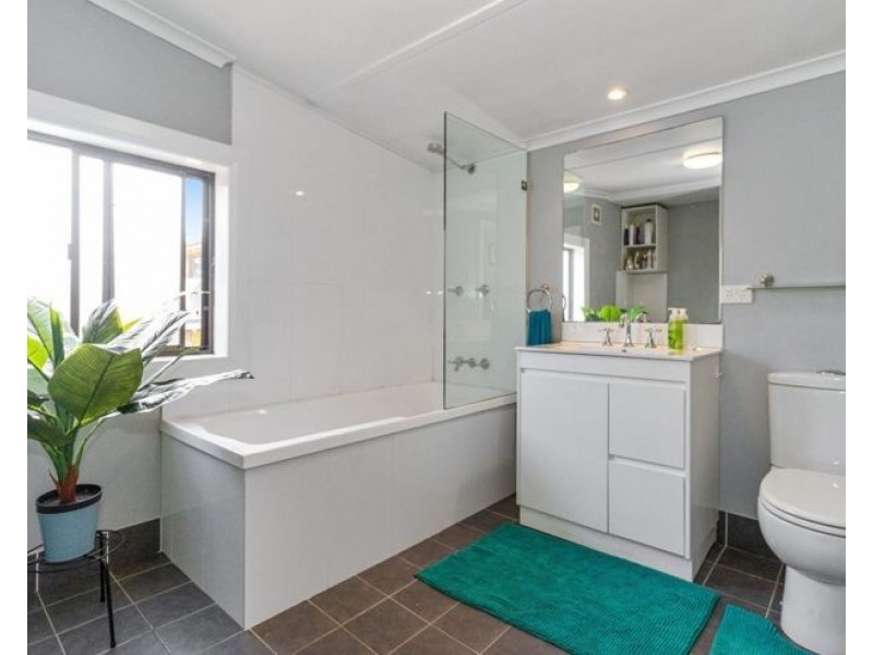 62 Marsh Street, Armidale NSW 2350