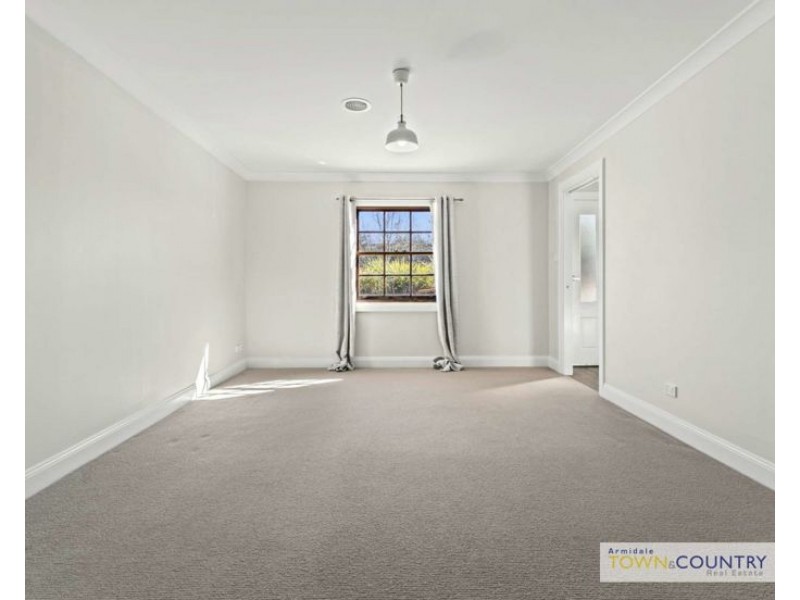 61 Maitland Street, Uralla NSW 2358