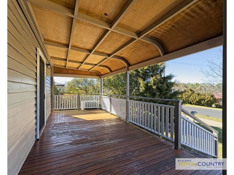 61 Maitland Street, Uralla NSW 2358