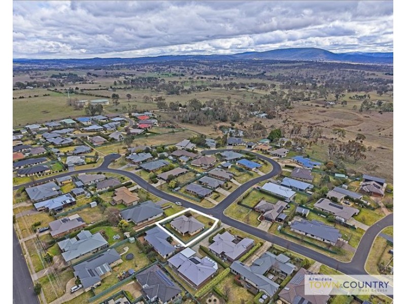 17 Netherton Park Avenue, Armidale NSW 2350