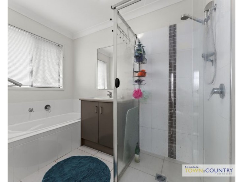 17 Netherton Park Avenue, Armidale NSW 2350