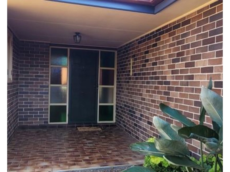 2/3 Kilkenny Close, Armidale NSW 2350