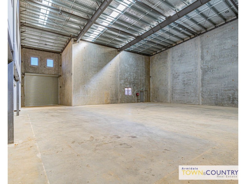 2 / 26 Cameron Drive, Armidale NSW 2350