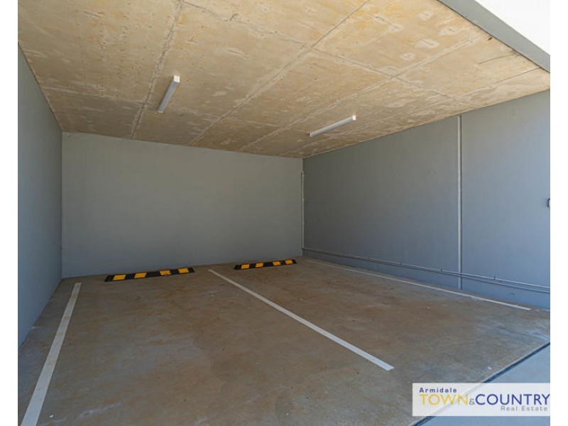 2 / 26 Cameron Drive, Armidale NSW 2350