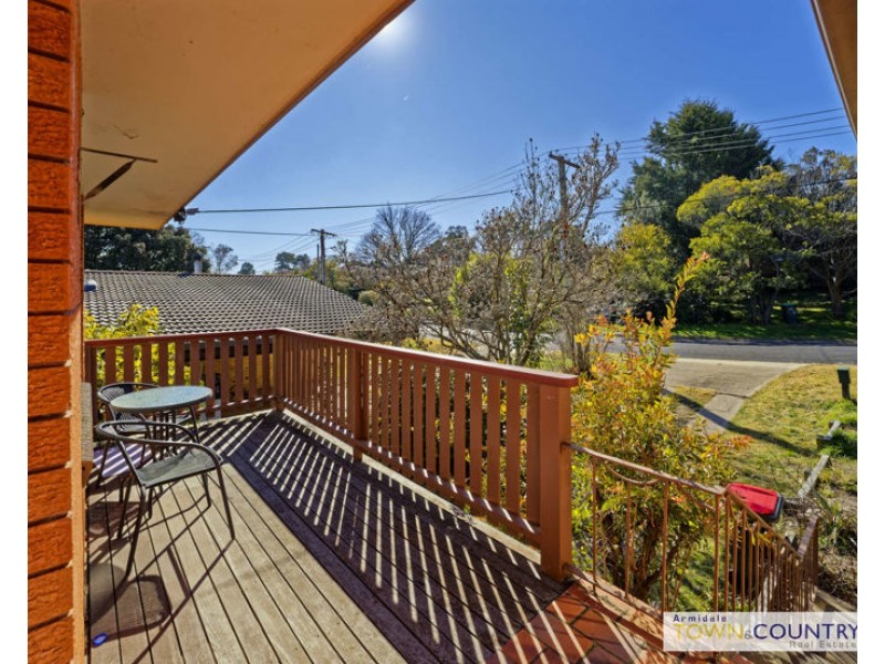 8 High Street, Armidale NSW 2350