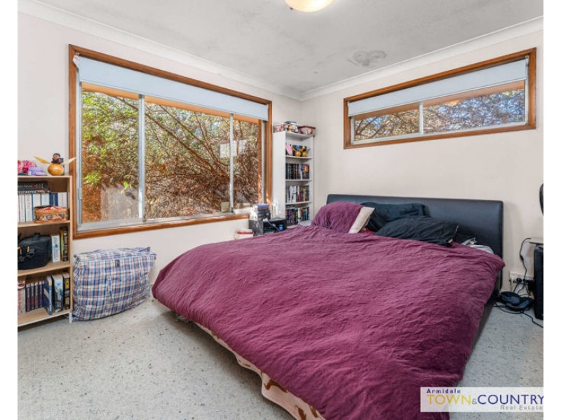 8 High Street, Armidale NSW 2350