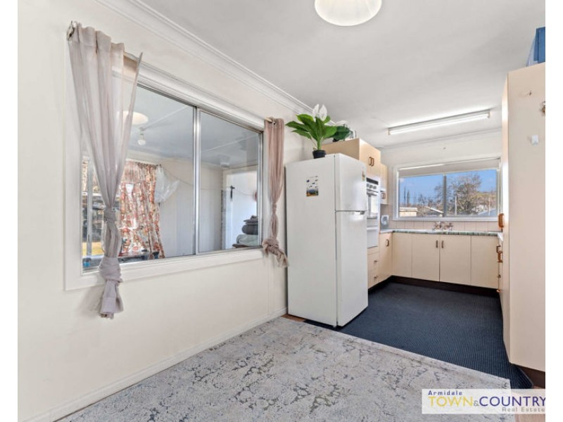12 Belle Avenue, Armidale NSW 2350