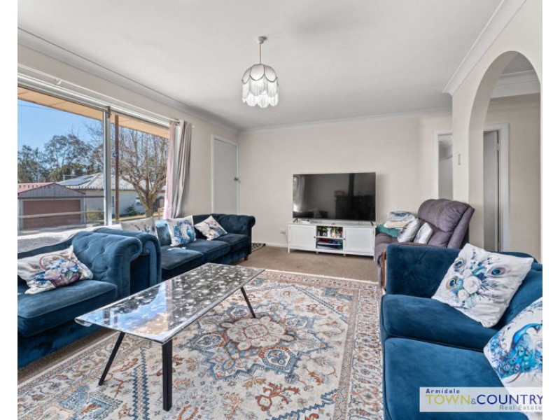12 Belle Avenue, Armidale NSW 2350